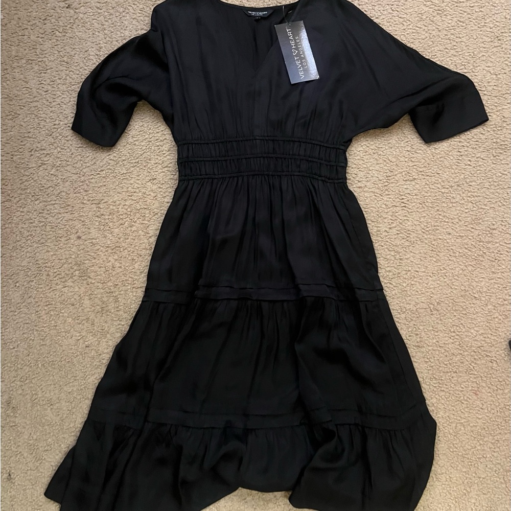 NEW Velvet Heart Black Long Sleeve Dress
